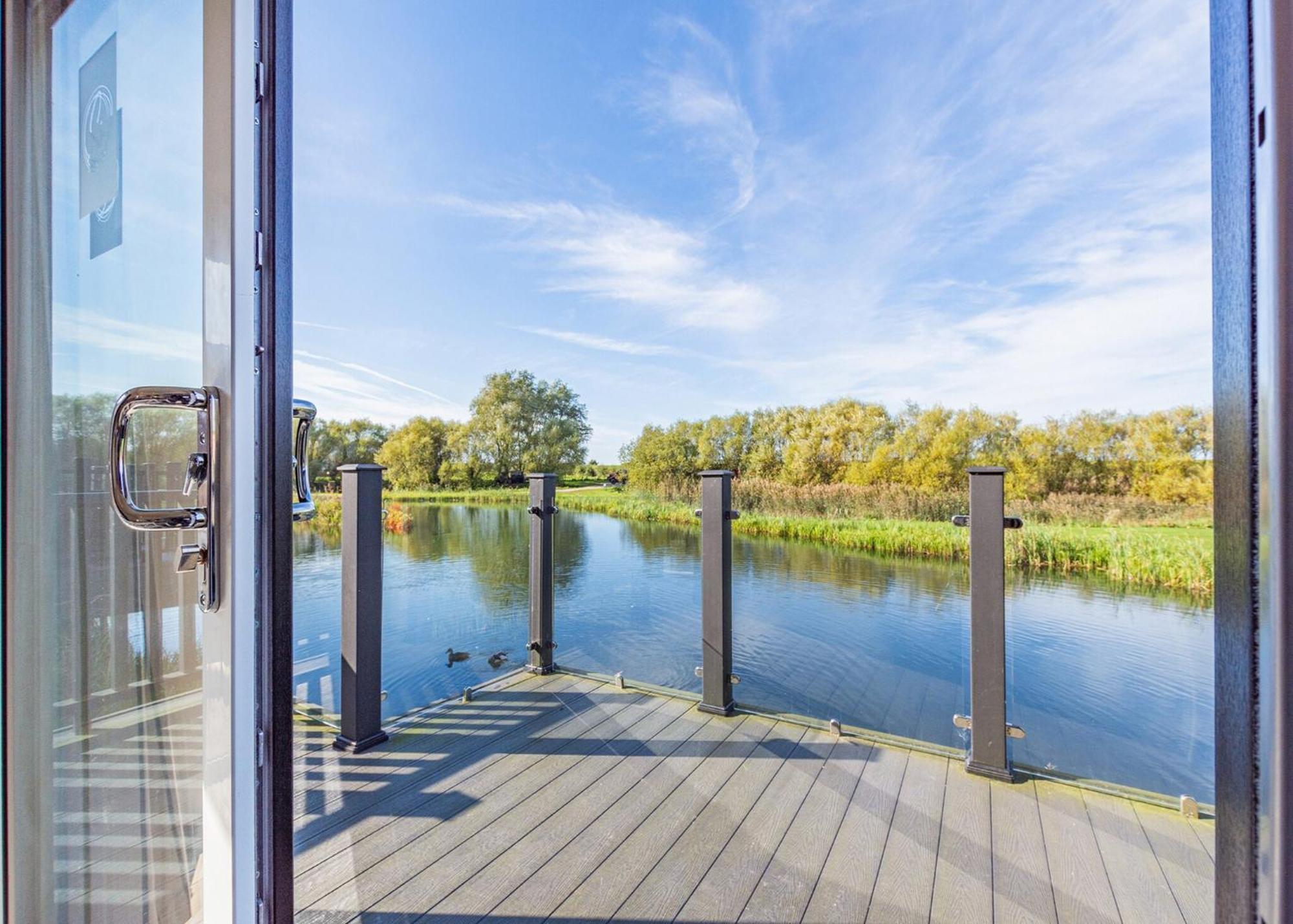 Waterside Hambleton Lakeside Lodges Poulton-le-Fylde Eksteriør billede